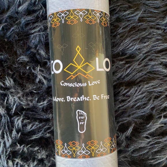 COLO YOGA MAT NWT - Picture 2 of 4